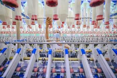 2023年博州工业经济稳中向好 纺纱销售推动产业升级